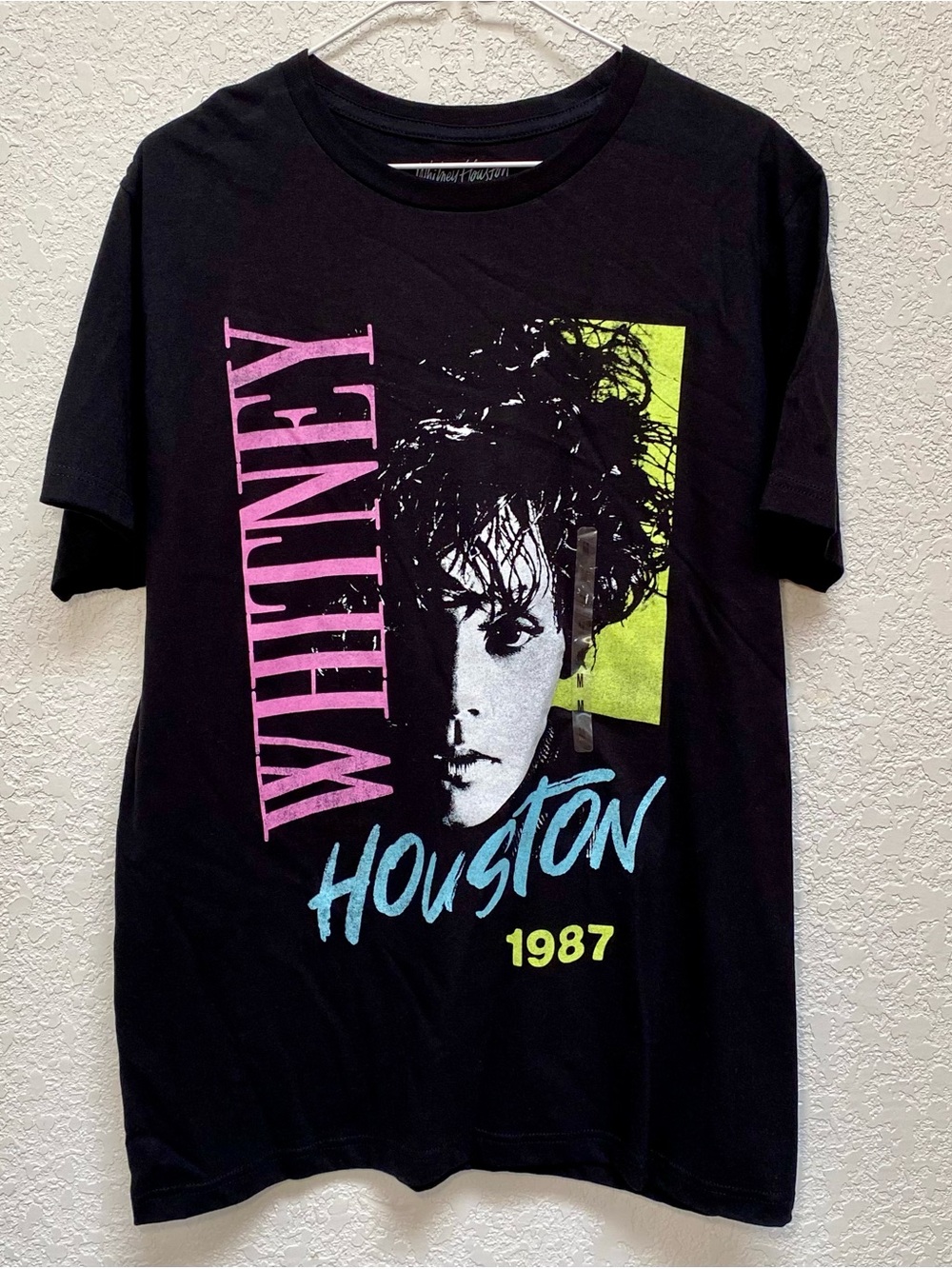 Whitney Houston T-Shirt Mens M Black 1987 Vintage Style 100% Cotton Short Sleeve